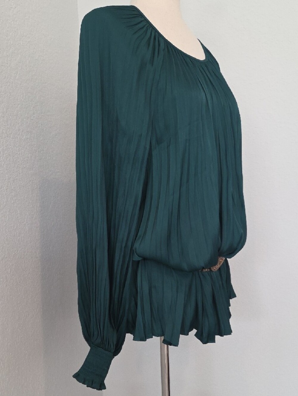 New Lane Bryant Teal Pleated Emerald Green Blouse Top 22/24 *belt Not Included - Picture 2 of 10